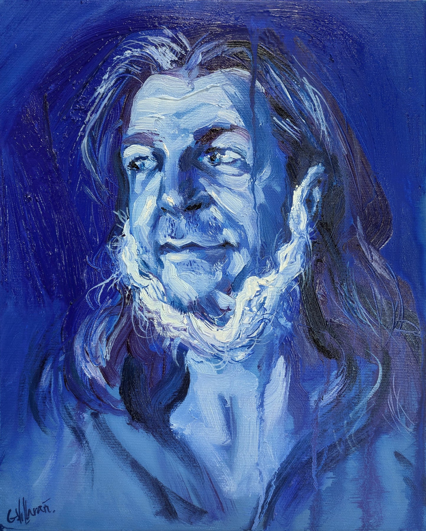 La mirada confiadamente astuta